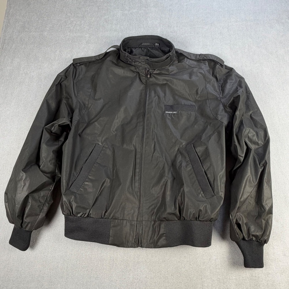 VTG Members Only Iconic 90s Racer Bomber Jacket Sz 42 Black Full Zip Lightweight